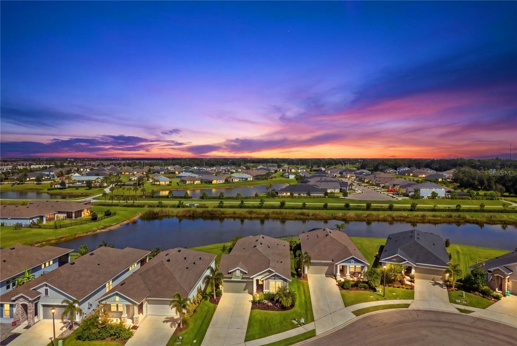 Photo of 11836 Catawba Cove, Parrish, FL 34219 (MLS # A4707464)
