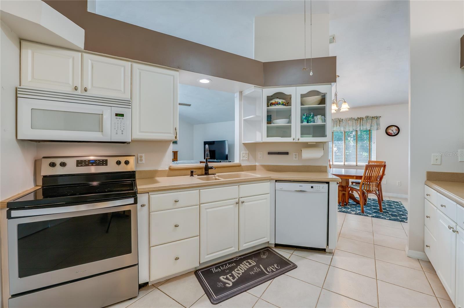 WINTER PARK ESTATES - Residential