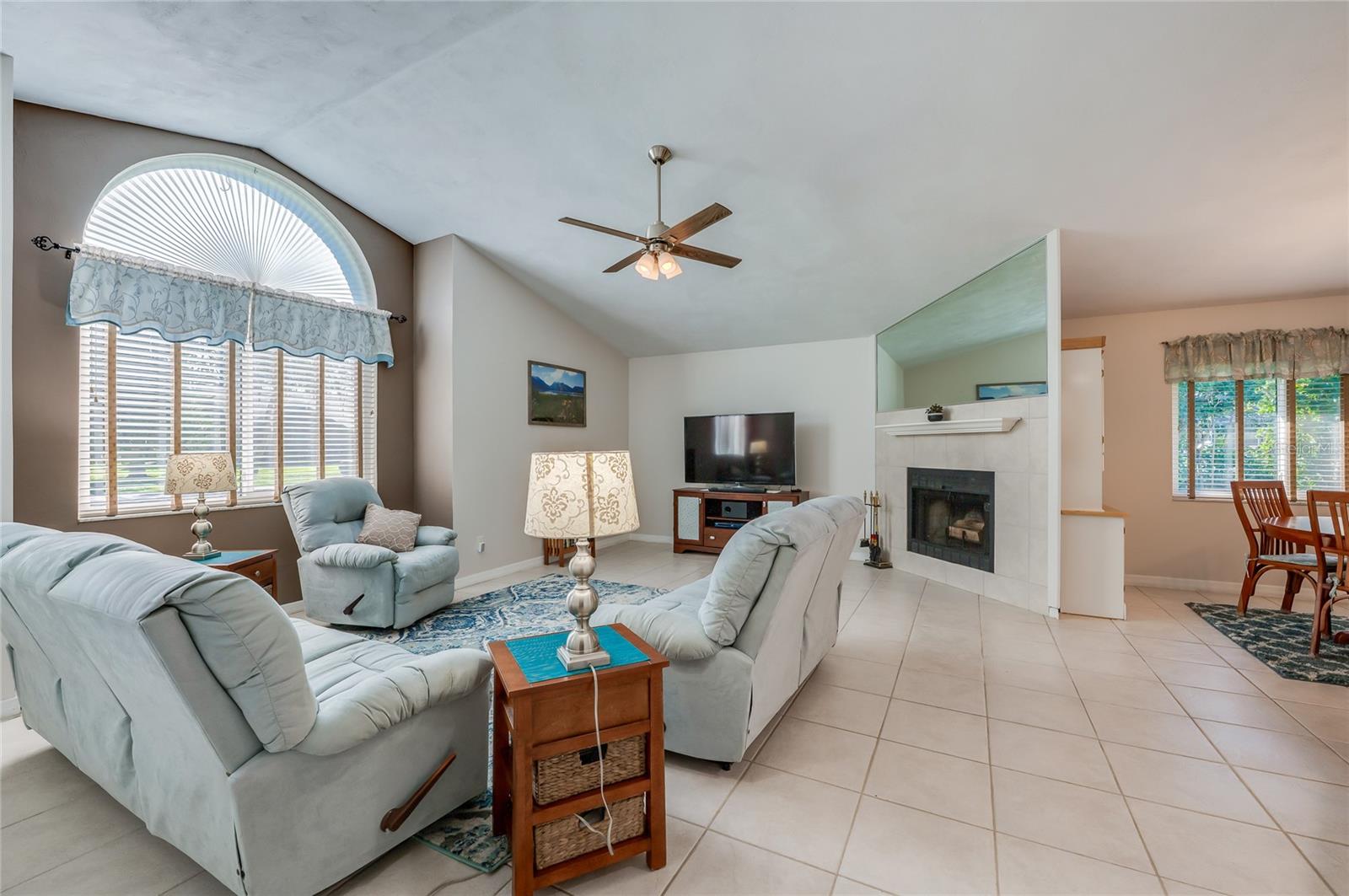 WINTER PARK ESTATES - Residential