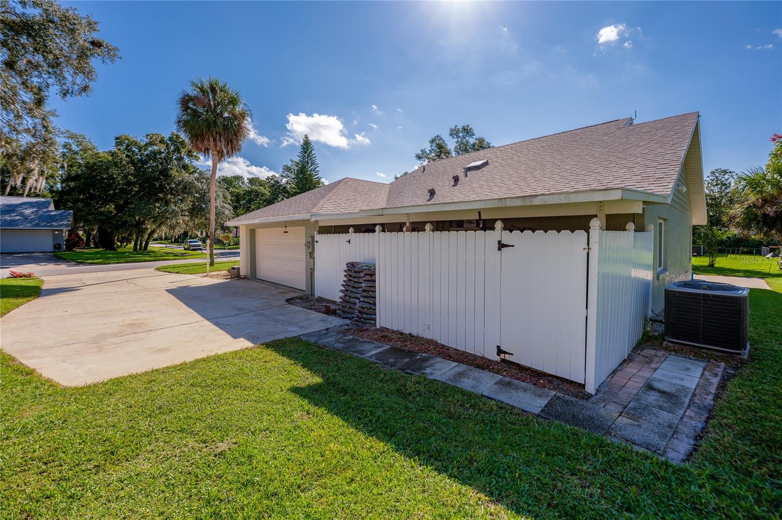 WINTER PARK ESTATES - Residential