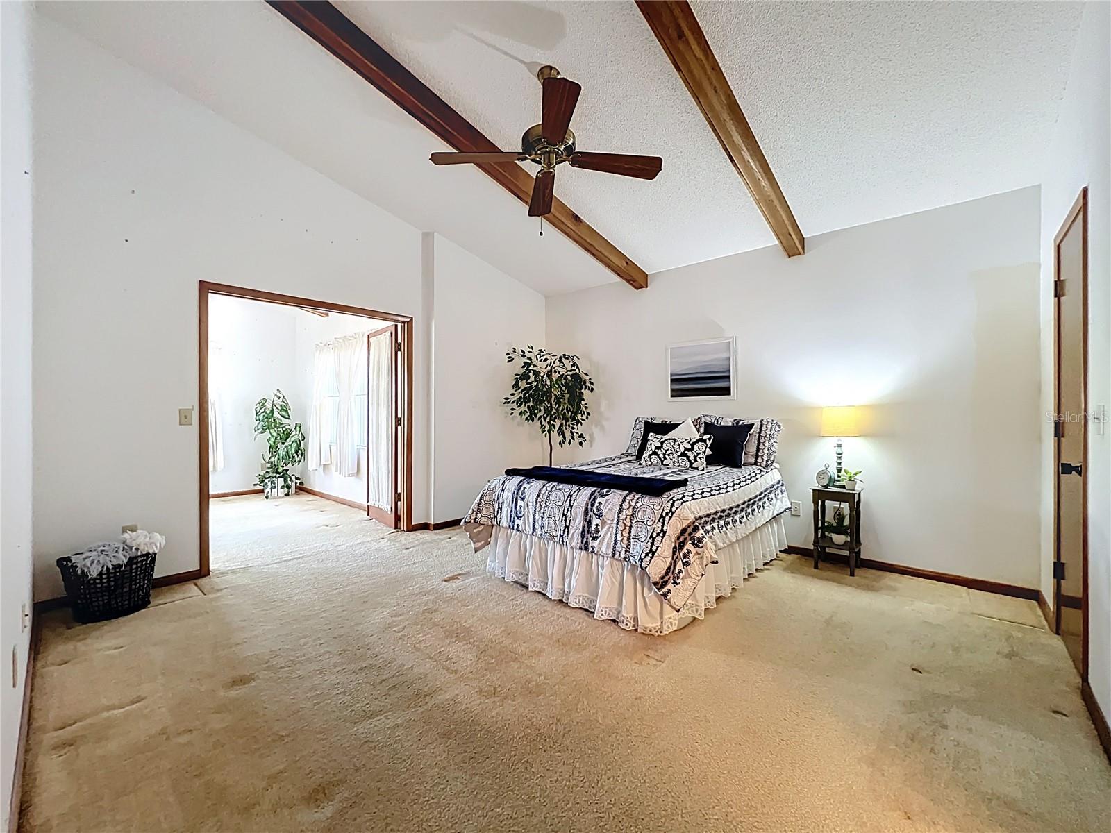 WEDGEWOOD TENNIS VILLAS - Residential