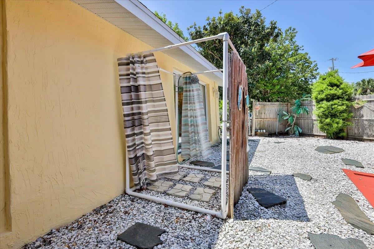 WEEKI WACHEE GARDENS - Residential