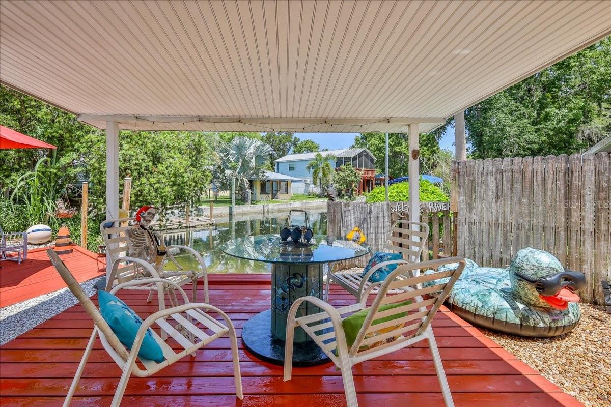 WEEKI WACHEE GARDENS - Residential