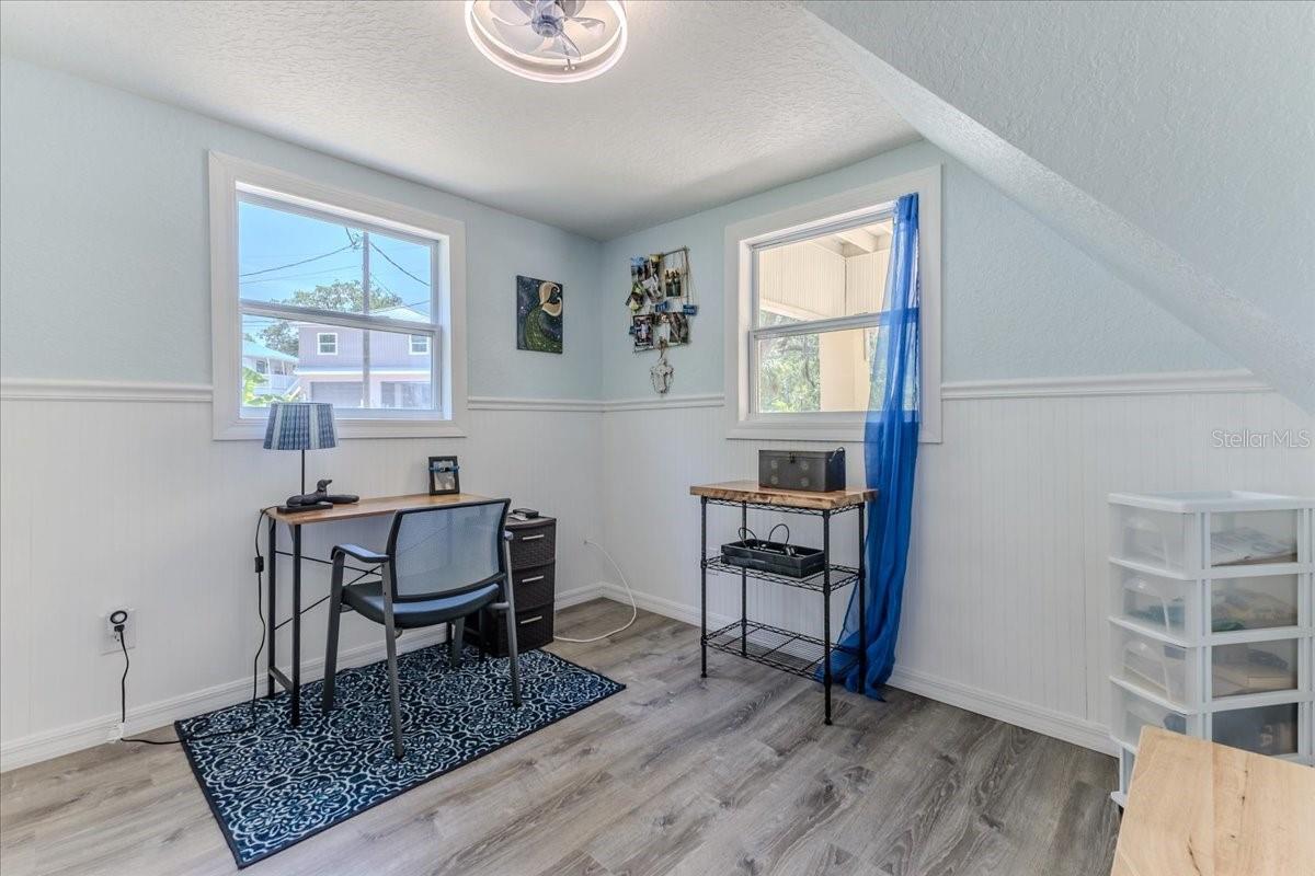 WEEKI WACHEE GARDENS - Residential