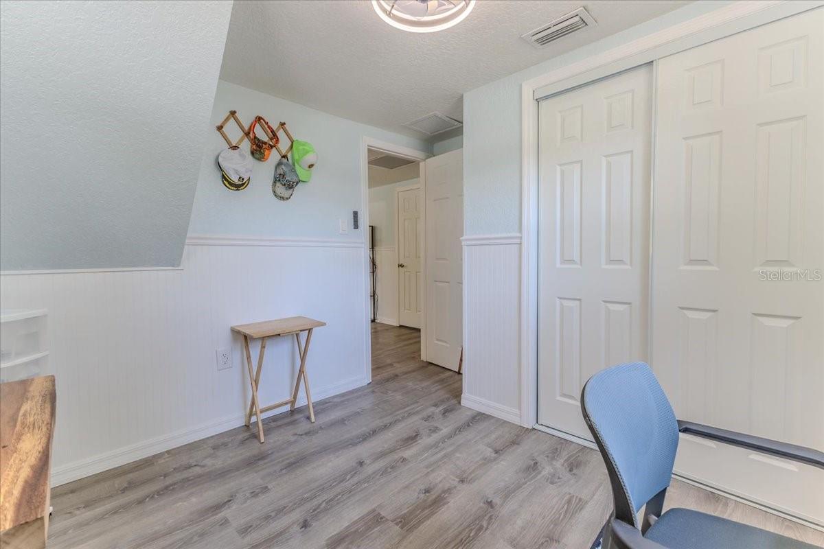 WEEKI WACHEE GARDENS - Residential