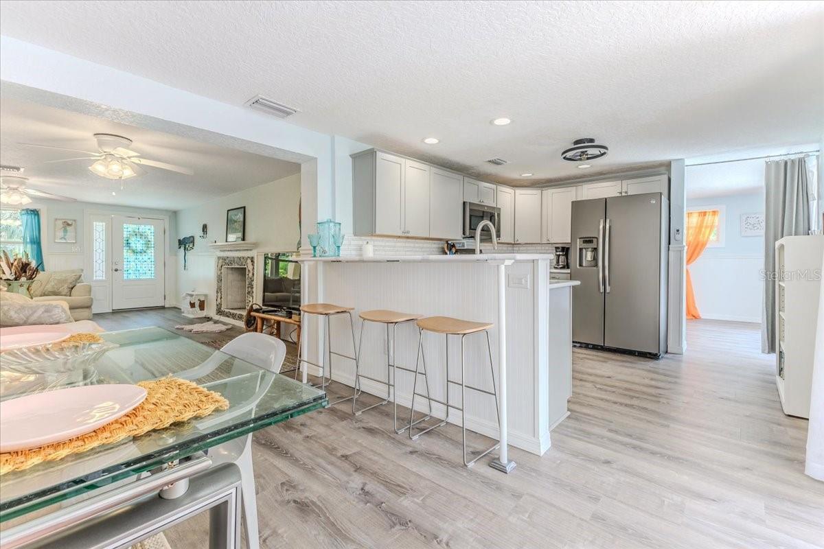 WEEKI WACHEE GARDENS - Residential