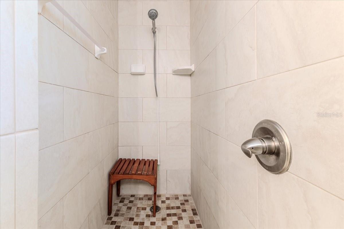 WEEKI WACHEE GARDENS - Residential