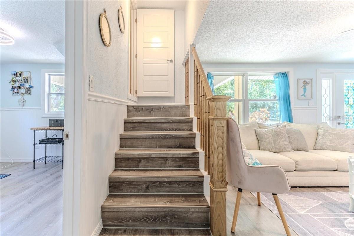 WEEKI WACHEE GARDENS - Residential