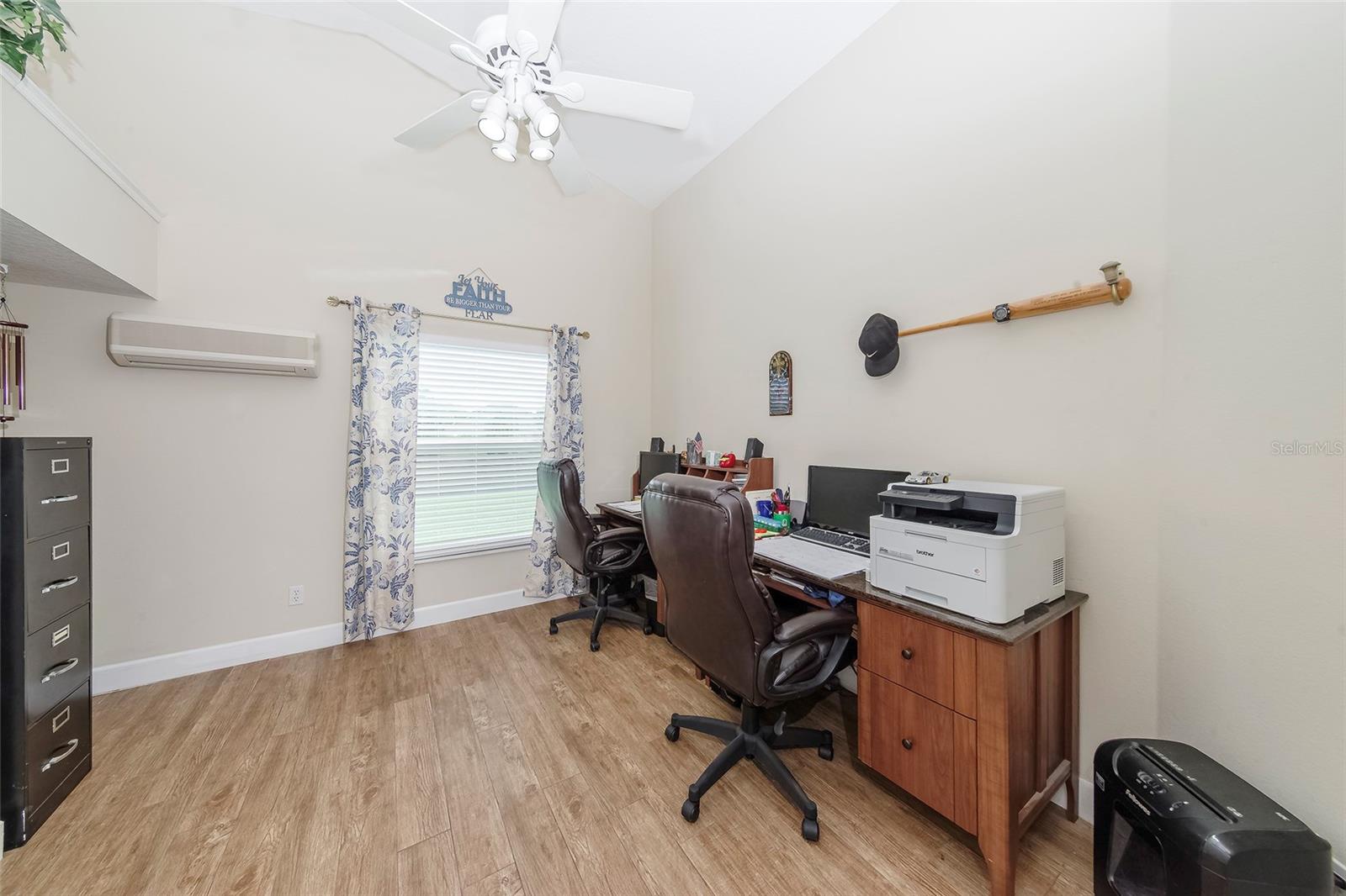 CHASE GROVES UNIT 5B - Residential