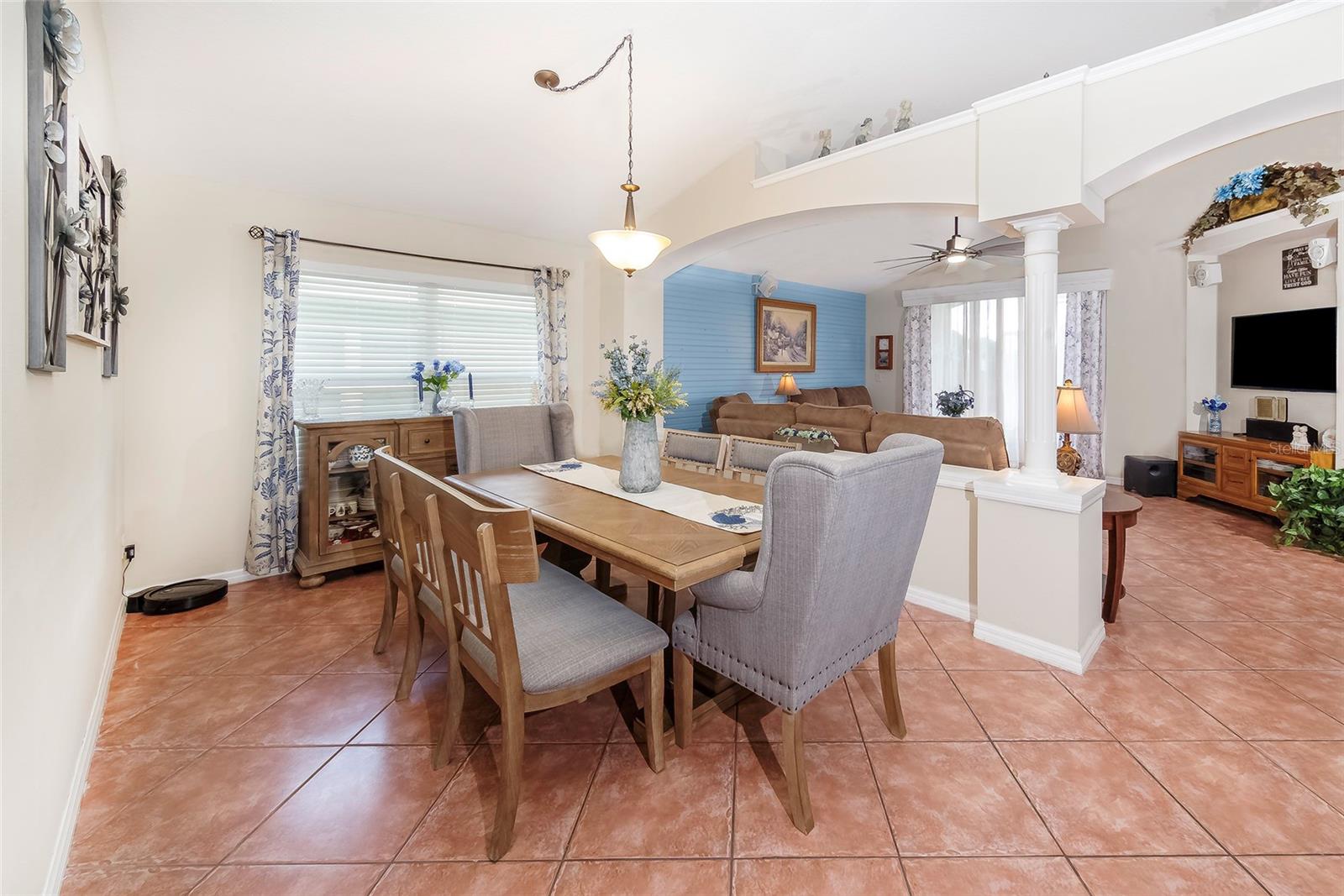 CHASE GROVES UNIT 5B - Residential