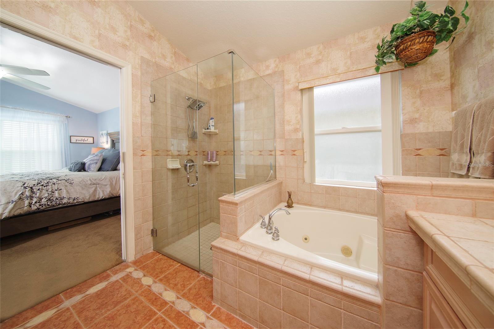 CHASE GROVES UNIT 5B - Residential