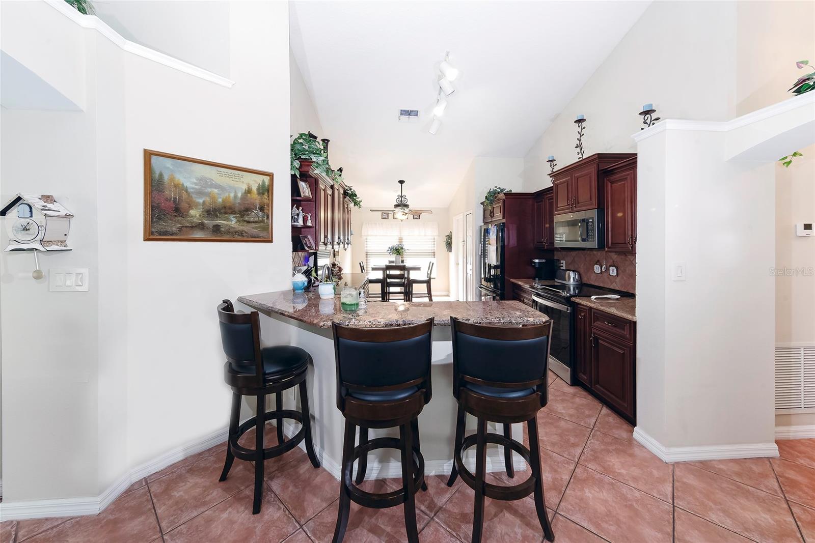 CHASE GROVES UNIT 5B - Residential