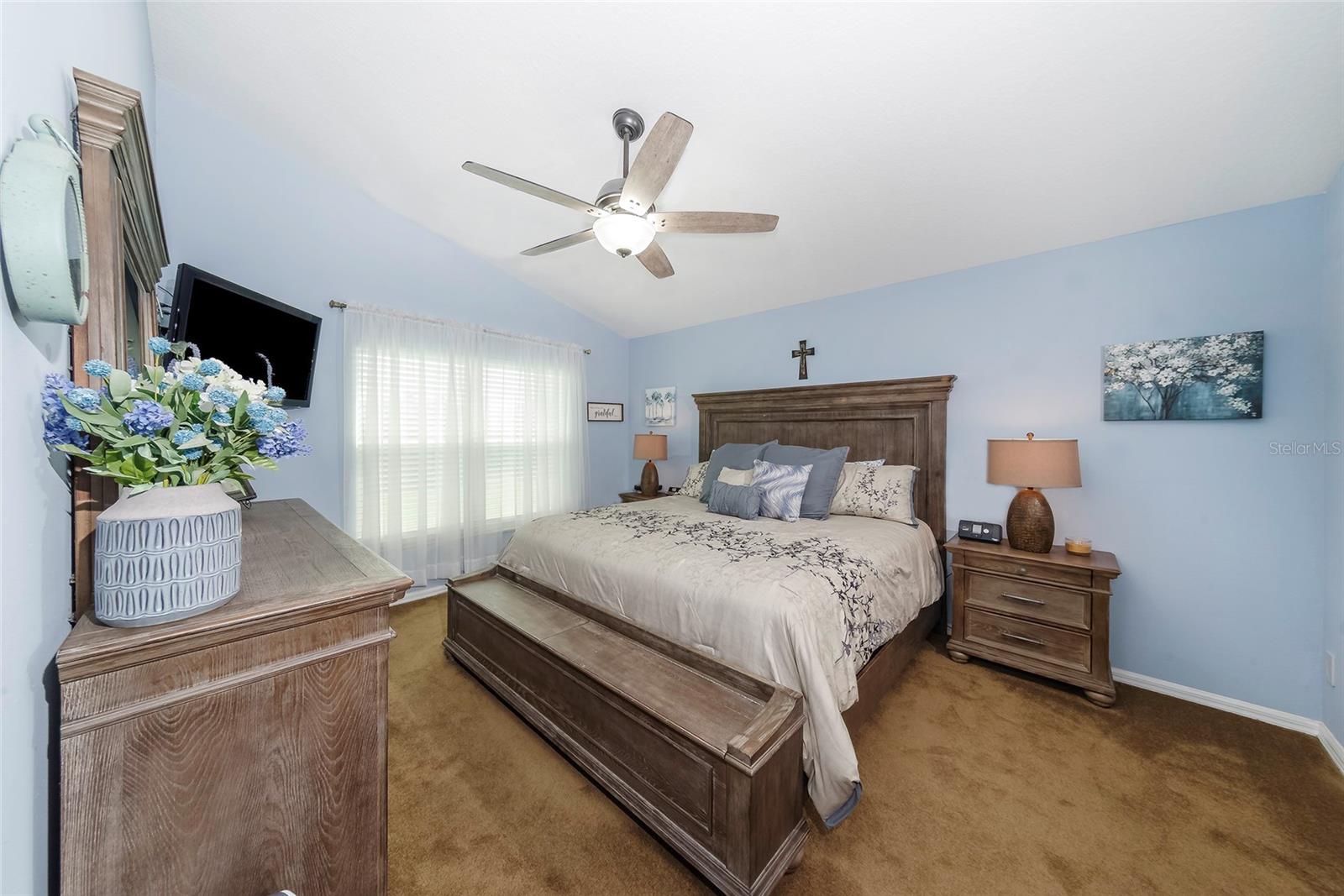 CHASE GROVES UNIT 5B - Residential