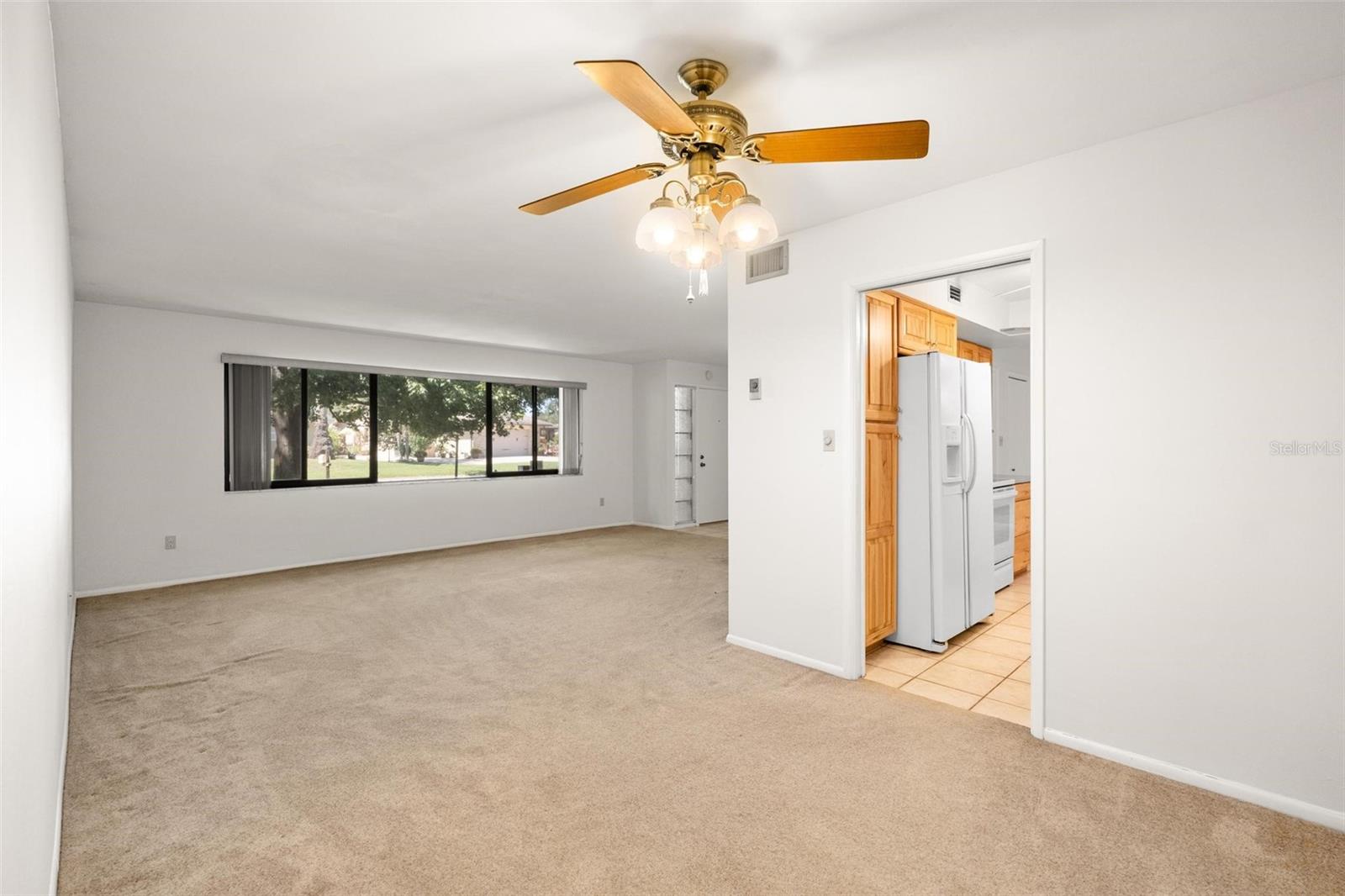 DOUGLAS MANOR PARK 1ST ADD - Residential