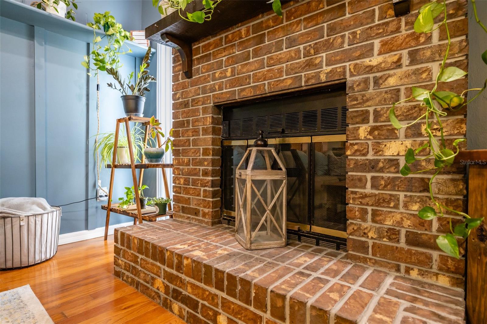 LAKEVIEW VILLAGE SEC B UNI - Residential