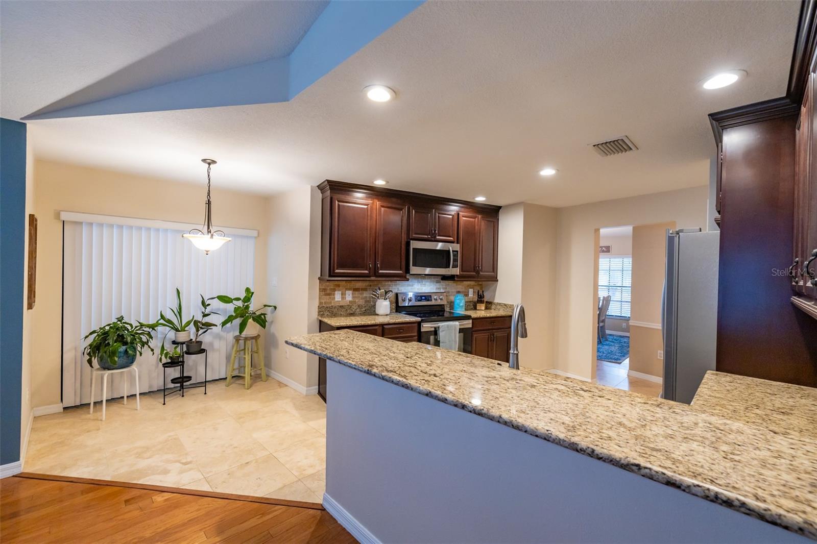 LAKEVIEW VILLAGE SEC B UNI - Residential