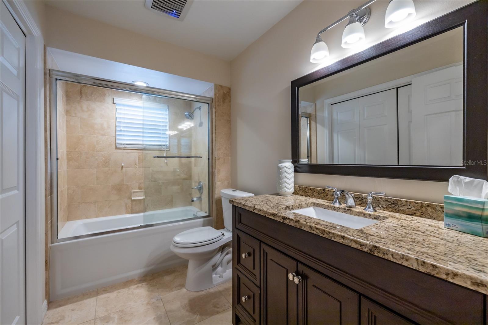 LAKEVIEW VILLAGE SEC B UNI - Residential