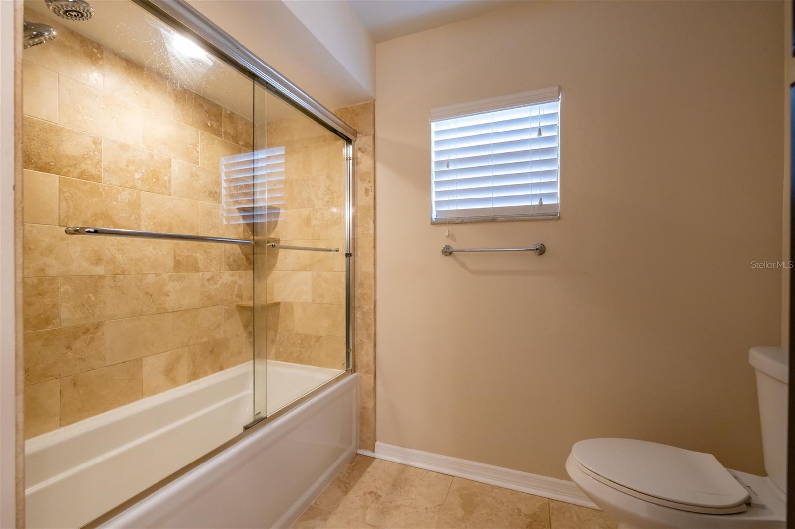 LAKEVIEW VILLAGE SEC B UNI - Residential