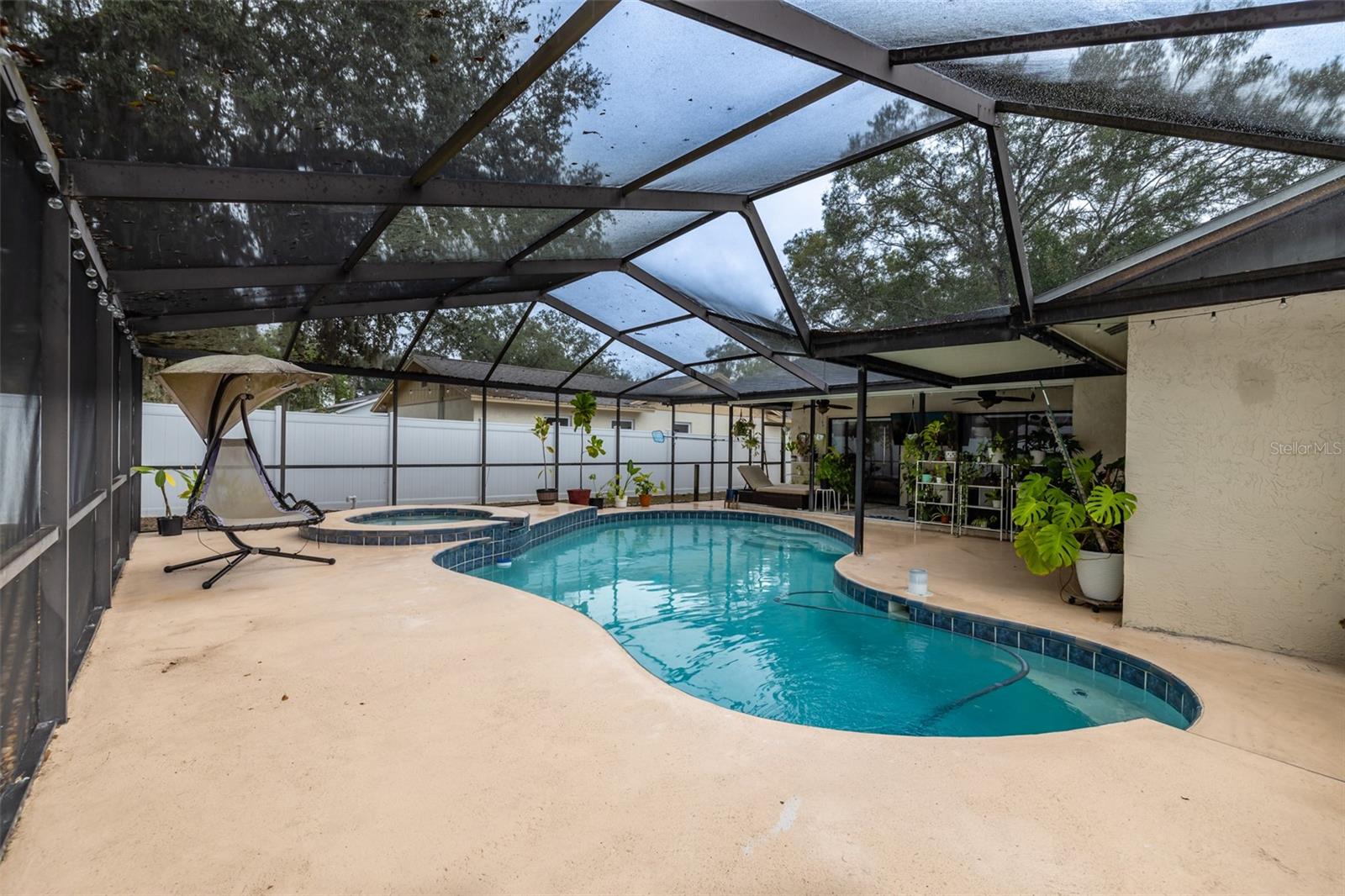 LAKEVIEW VILLAGE SEC B UNI - Residential