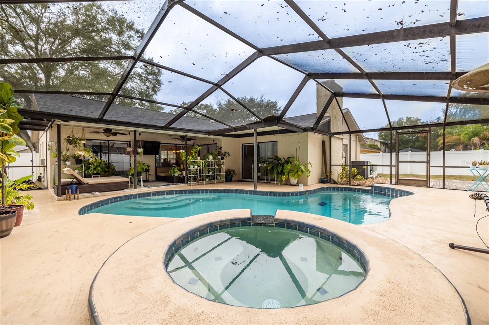 LAKEVIEW VILLAGE SEC B UNI - Residential