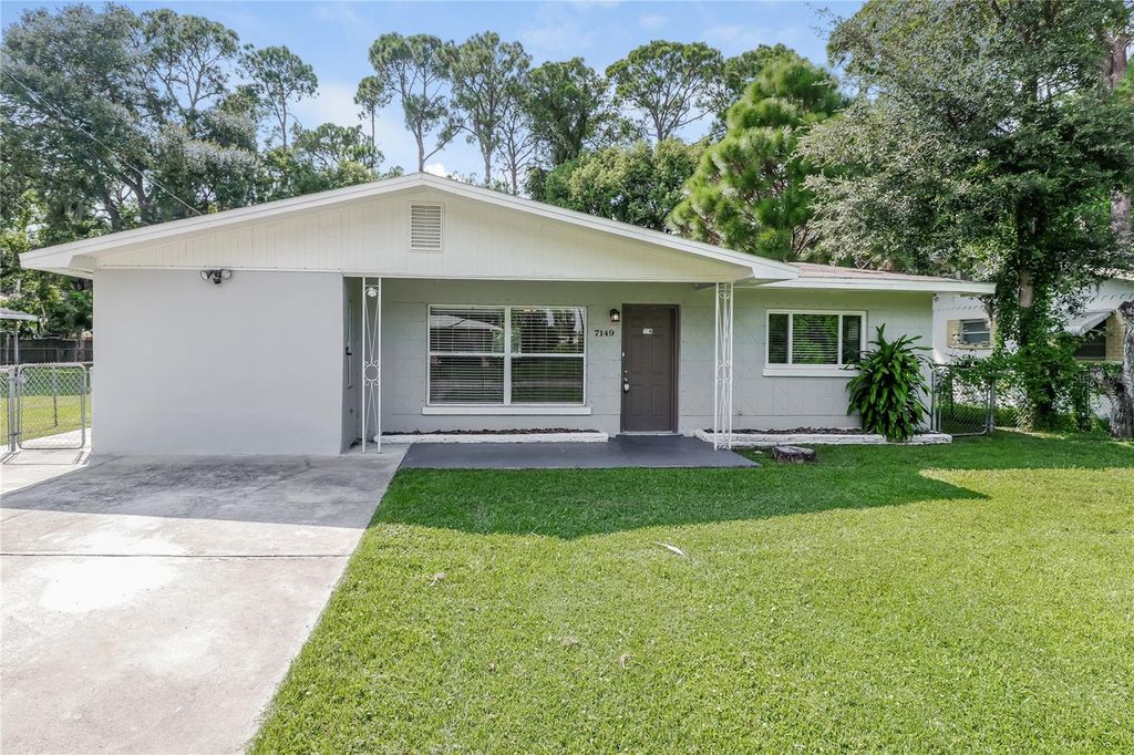 Photo of 7149 Wedgewood Drive, New Port Richey, FL 34652 (MLS # O6369397)