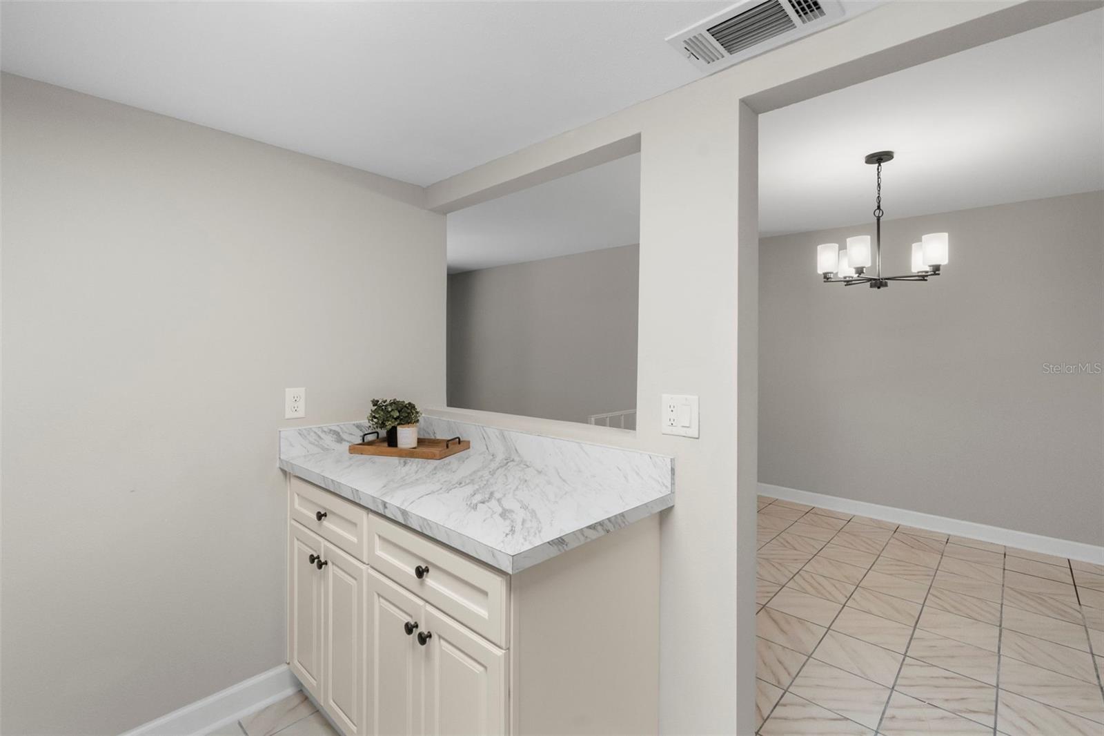 LA COSTA BRAVA CONDO 1 - Residential