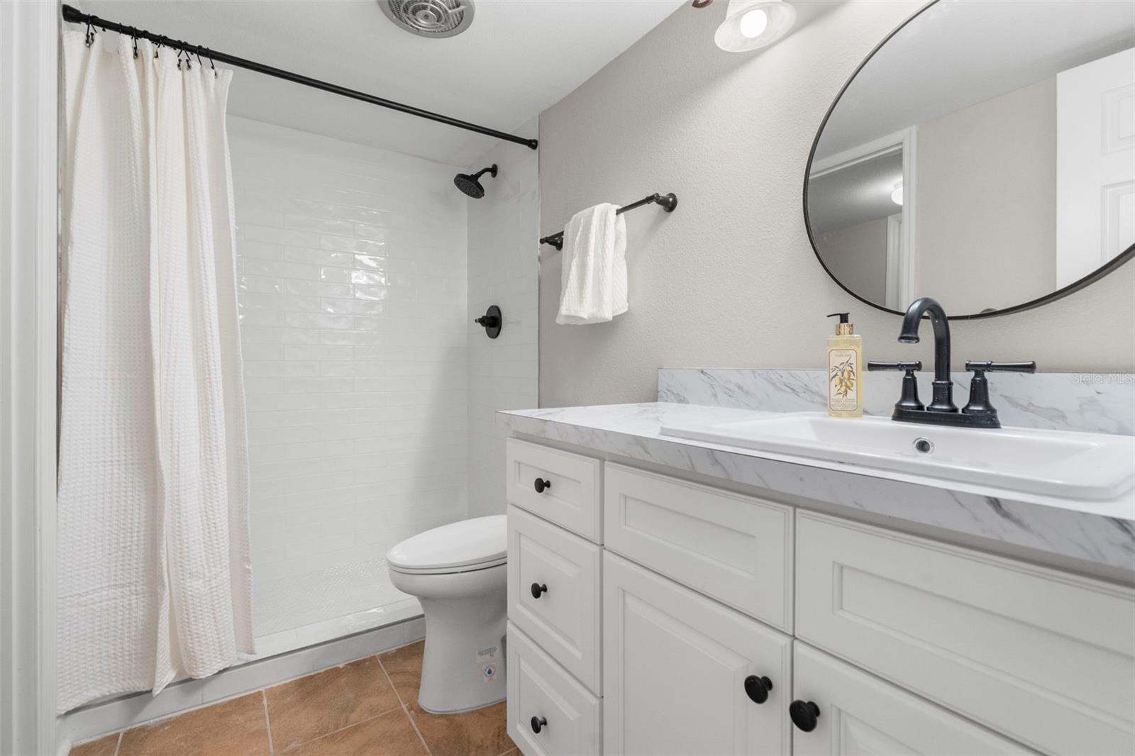 LA COSTA BRAVA CONDO 1 - Residential