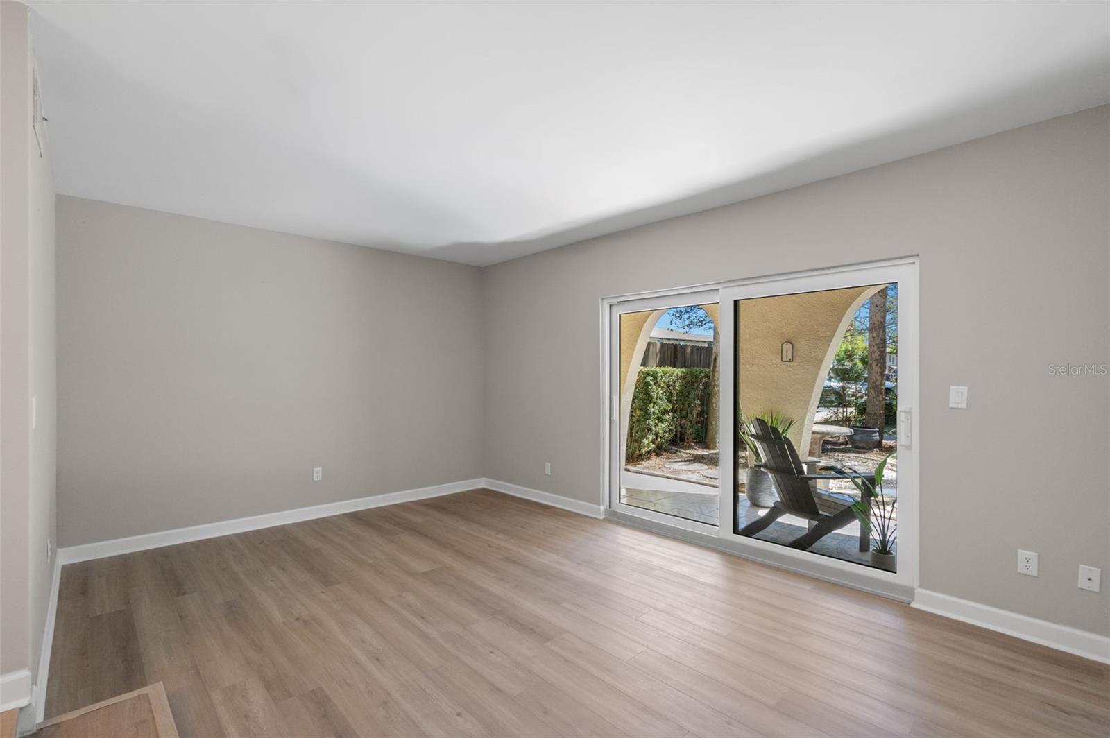 LA COSTA BRAVA CONDO 1 - Residential