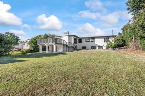 A home in DELAND