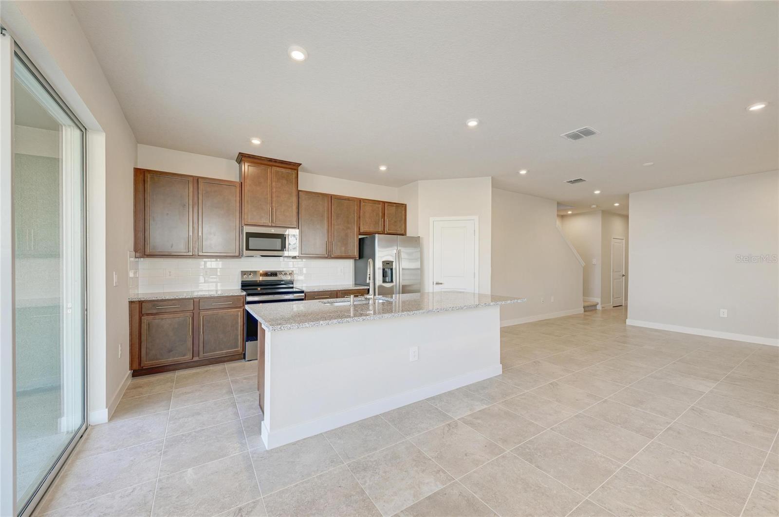 LAKEWOOD CENTRE PRCL Y - Residential