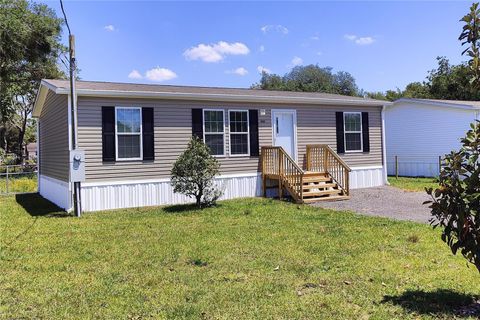 A home in BROOKSVILLE