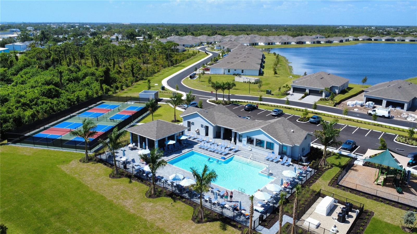PALM LAKE AT COCO BAY - Residential