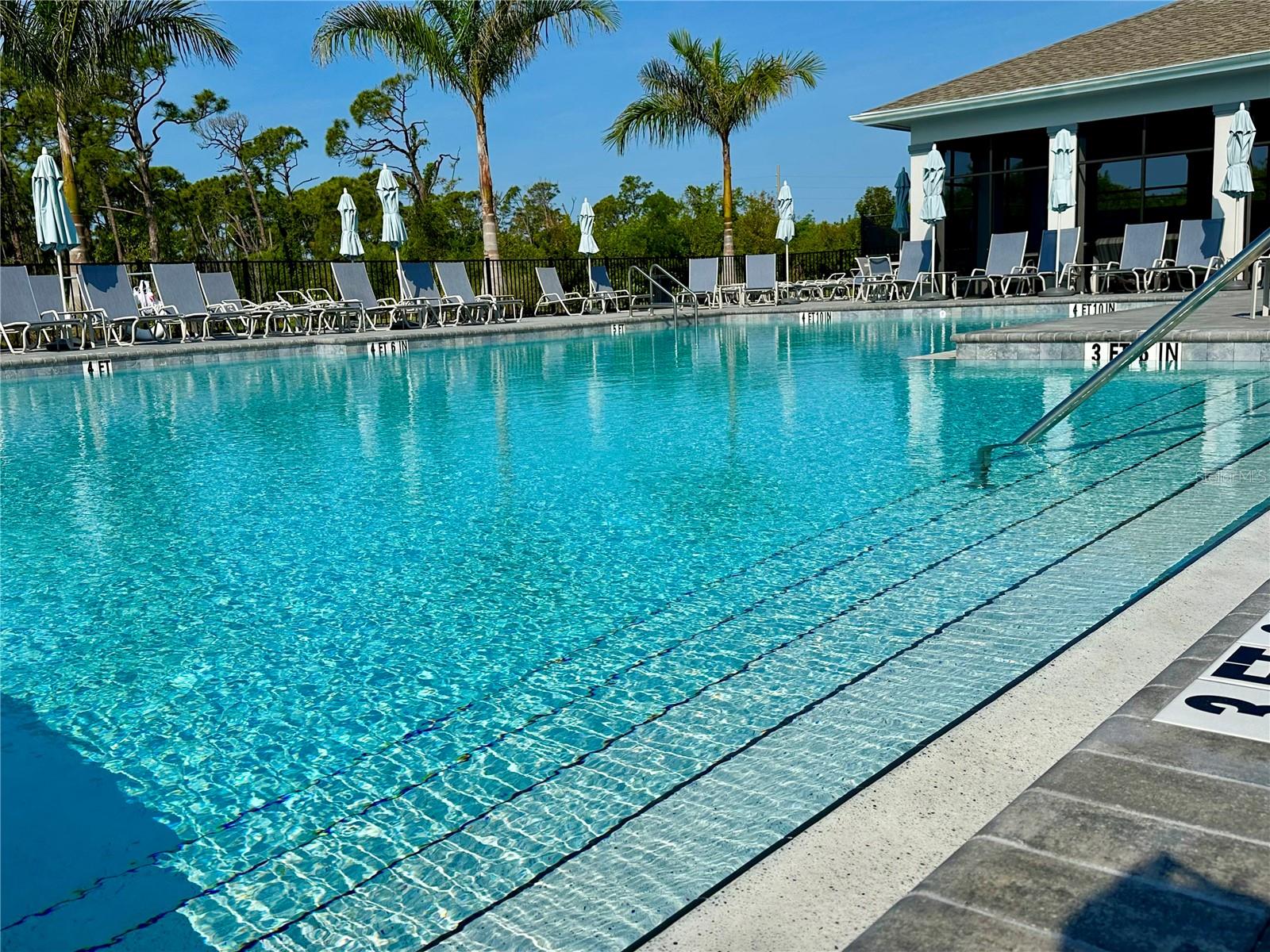 PALM LAKE AT COCO BAY - Residential