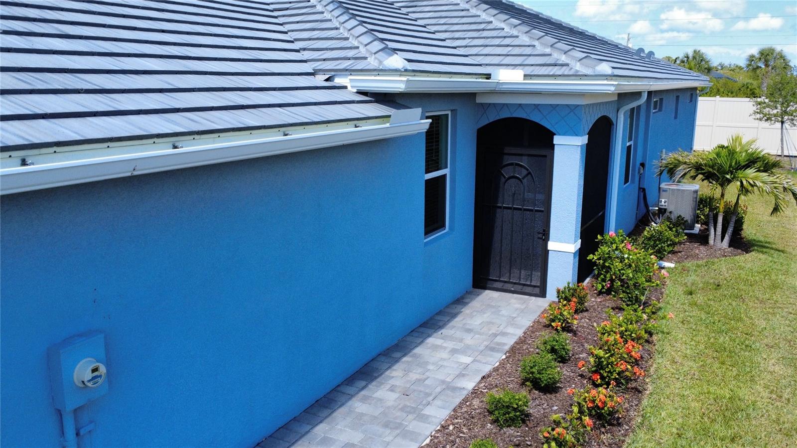 PALM LAKE AT COCO BAY - Residential