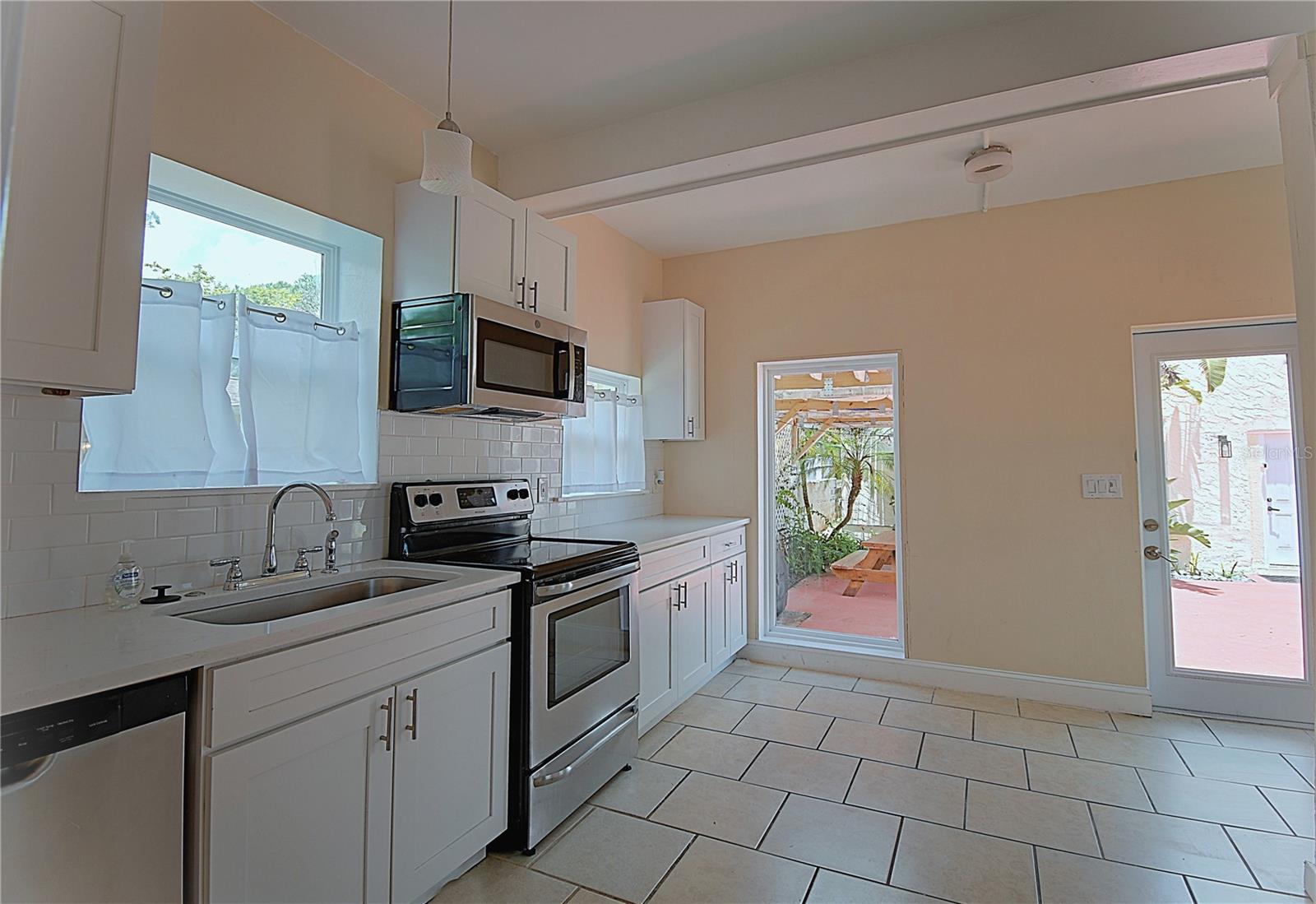 DAYTONA HIGHLANDS BLKS 07-61 - Residential