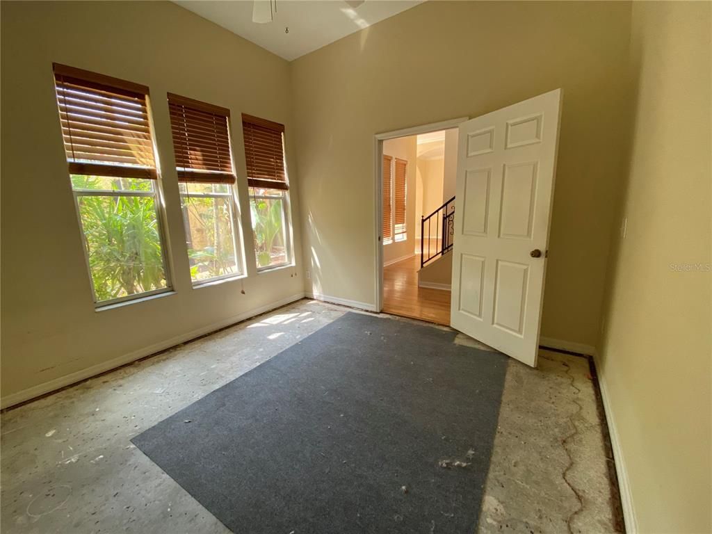listing image 50