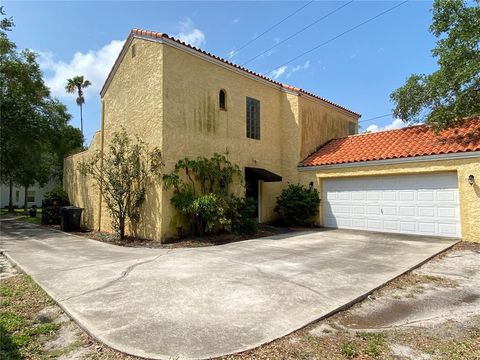 A home in TAMPA