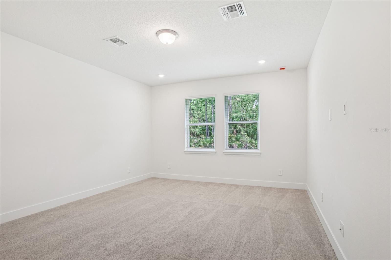 RIDGEHAVEN - Residential