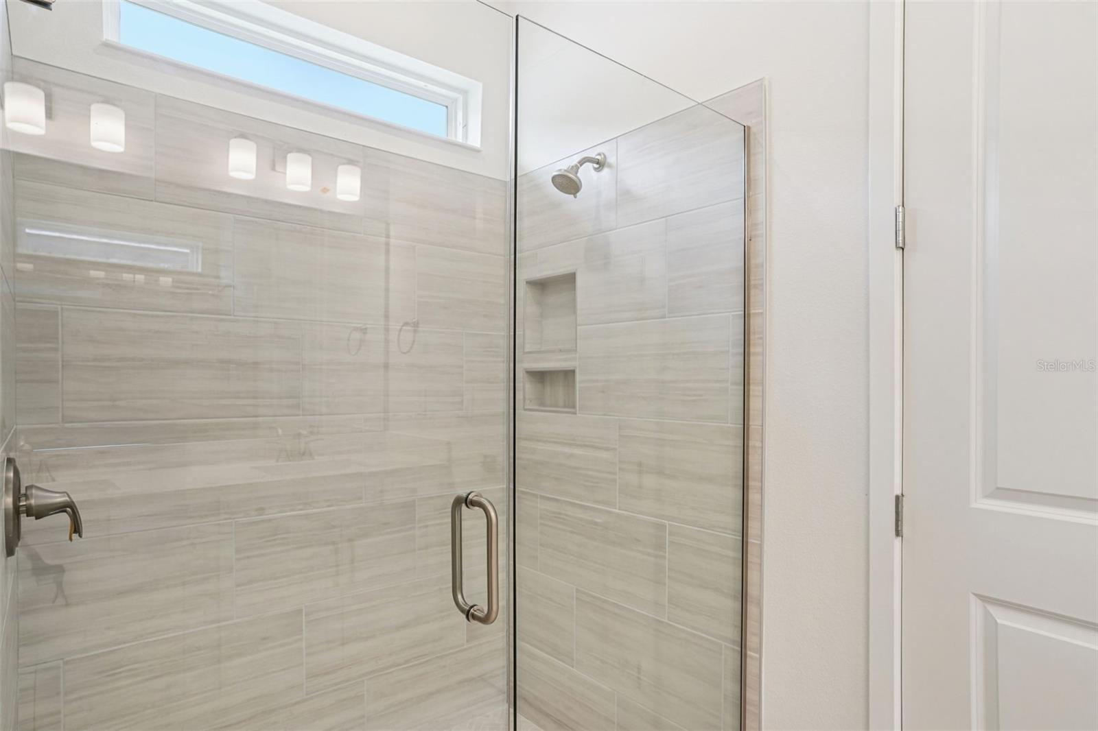 RIDGEHAVEN - Residential