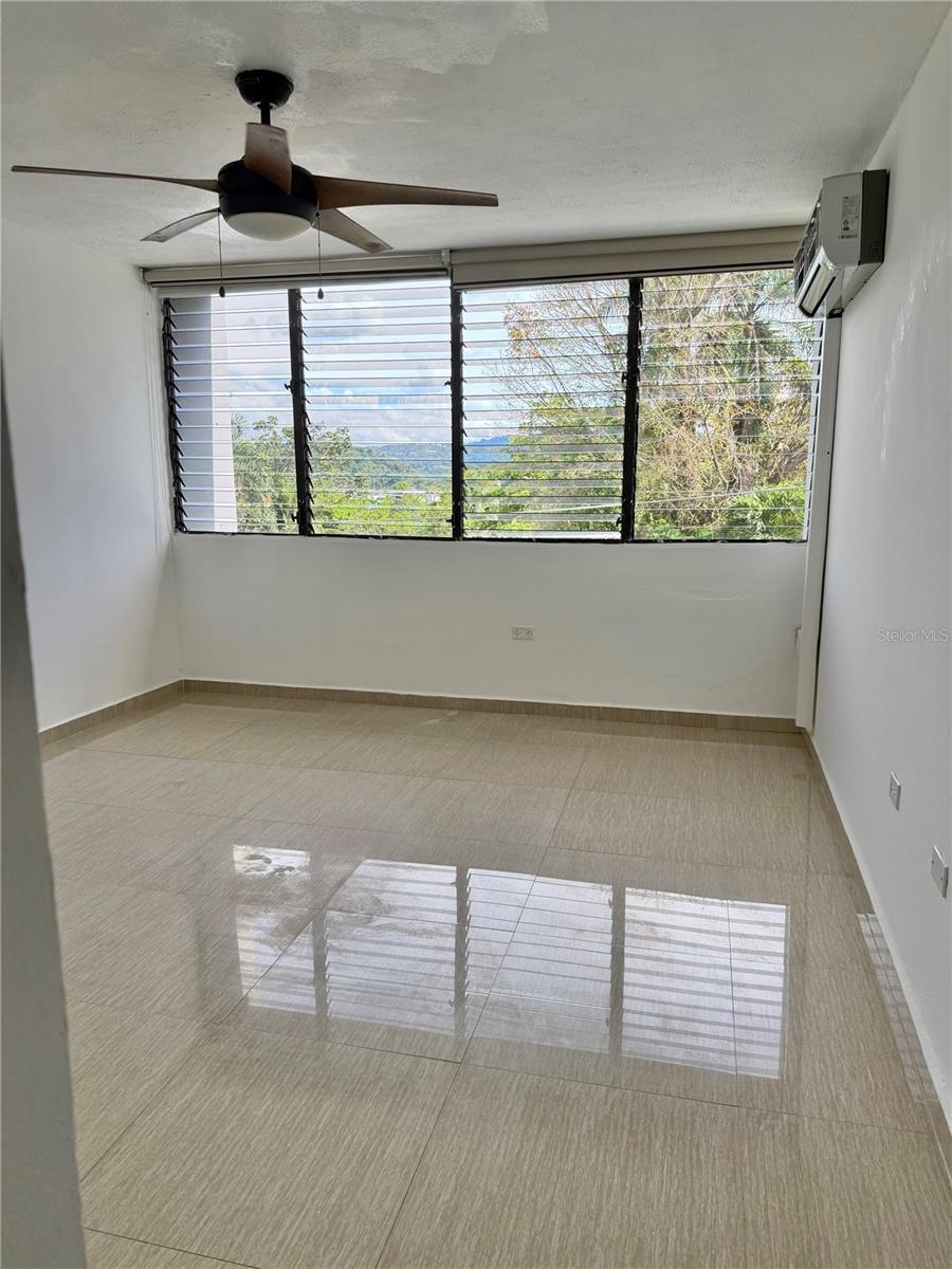 100 Carmen Hills Dr BEVERLY HILLS COURT PH