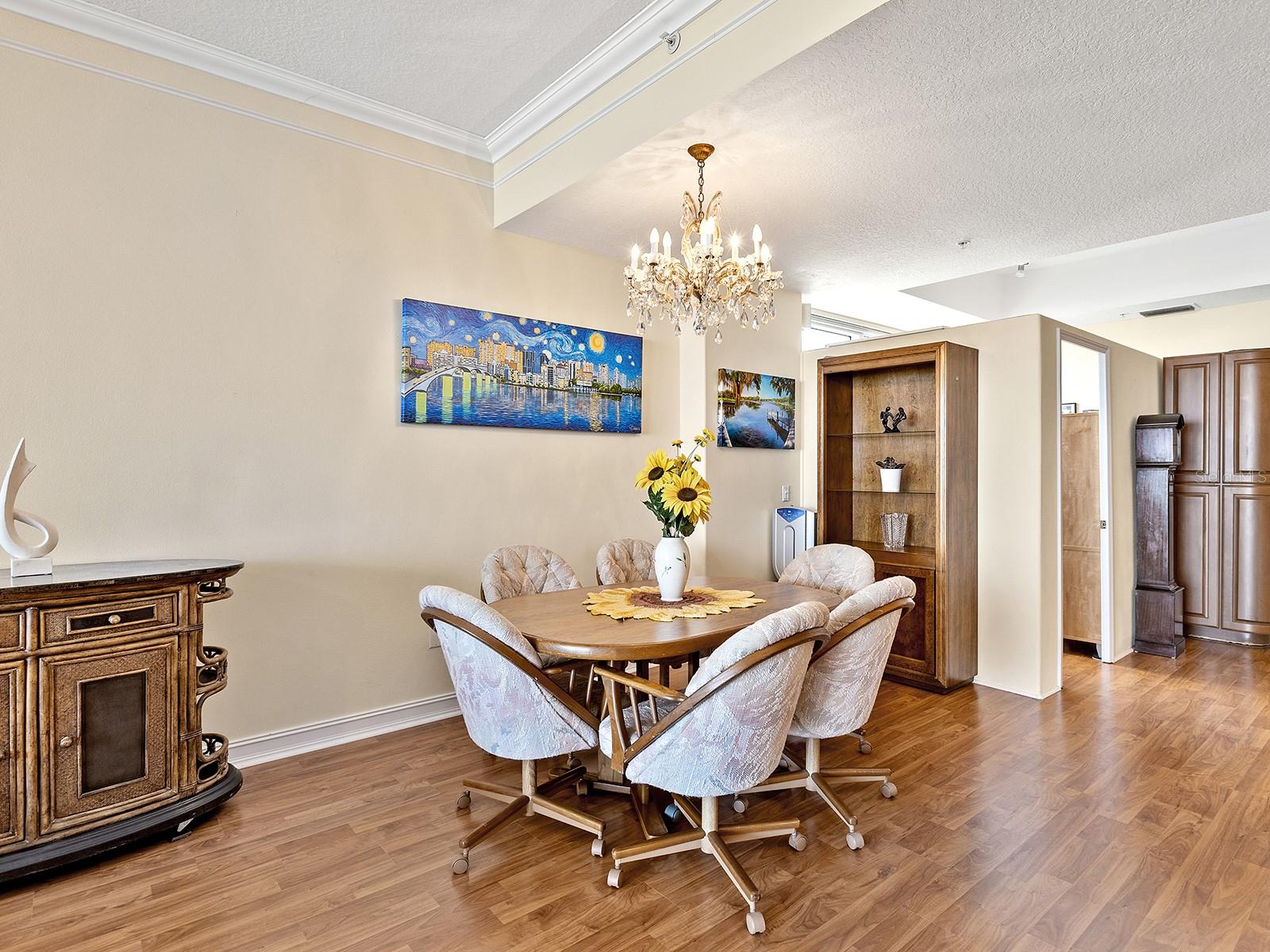 MARINA TOWER - Residential