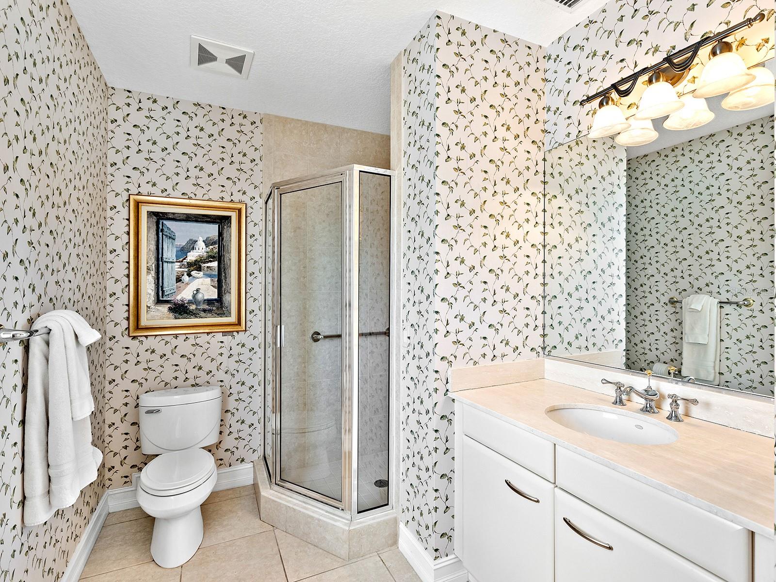 MARINA TOWER - Residential