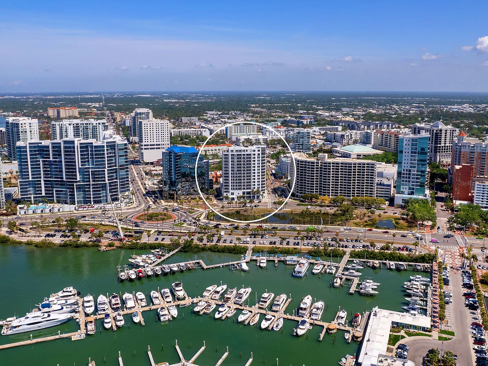 MARINA TOWER - Residential