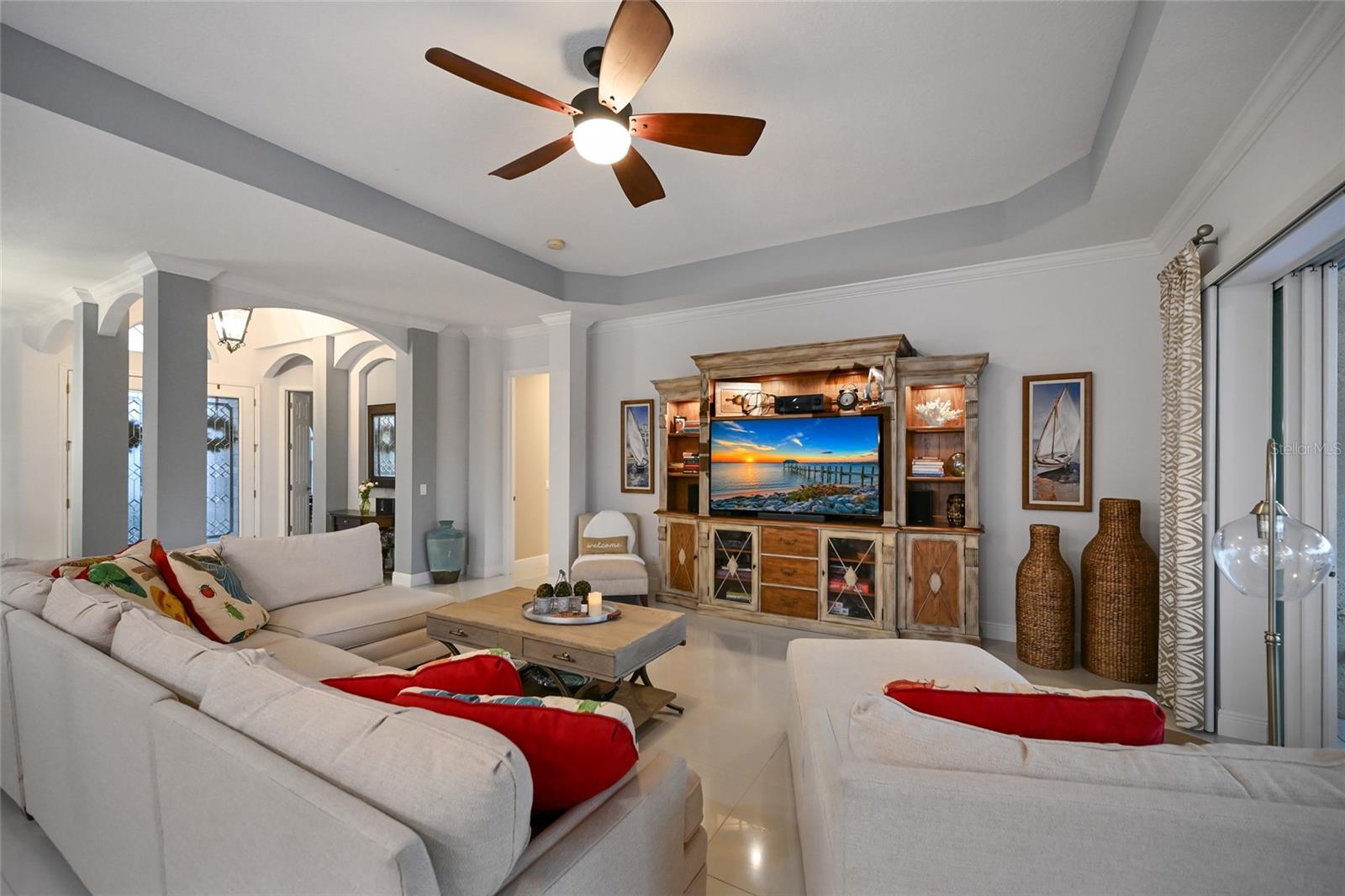 HARBOUR WALK - Residential