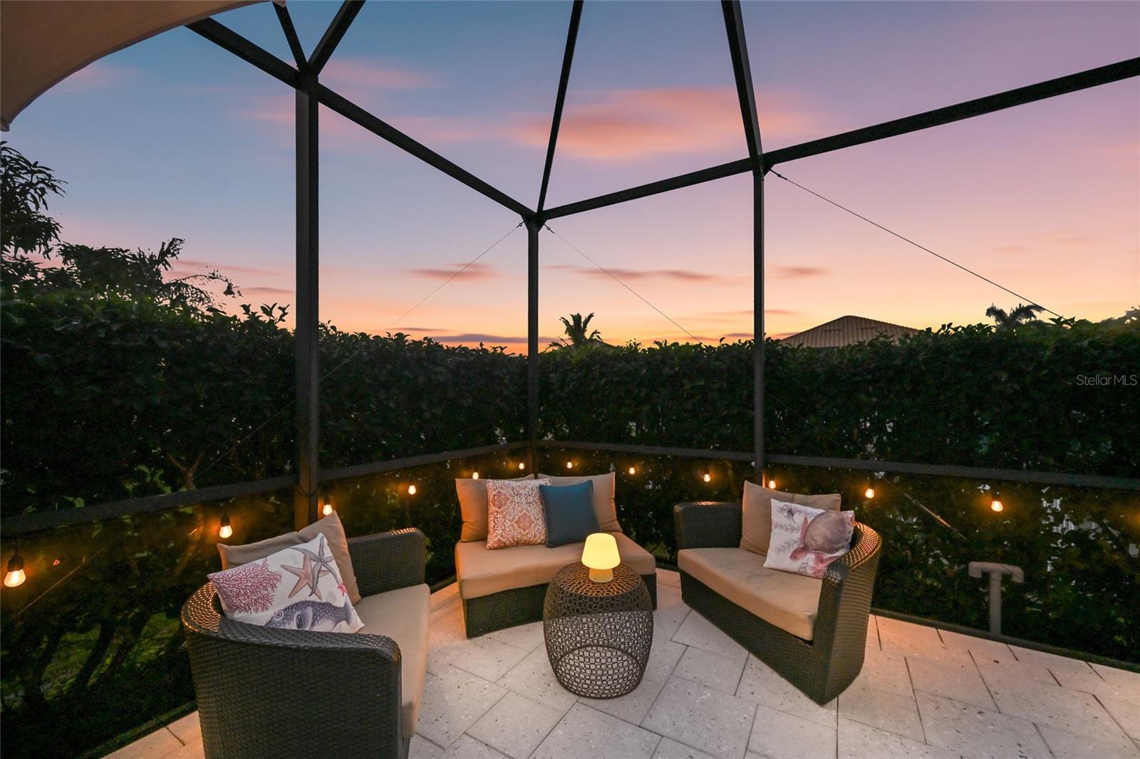 HARBOUR WALK - Residential