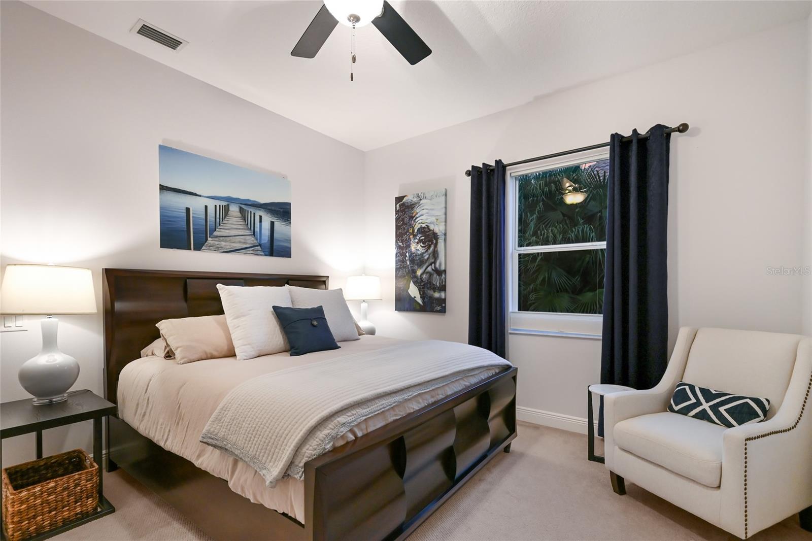 HARBOUR WALK - Residential