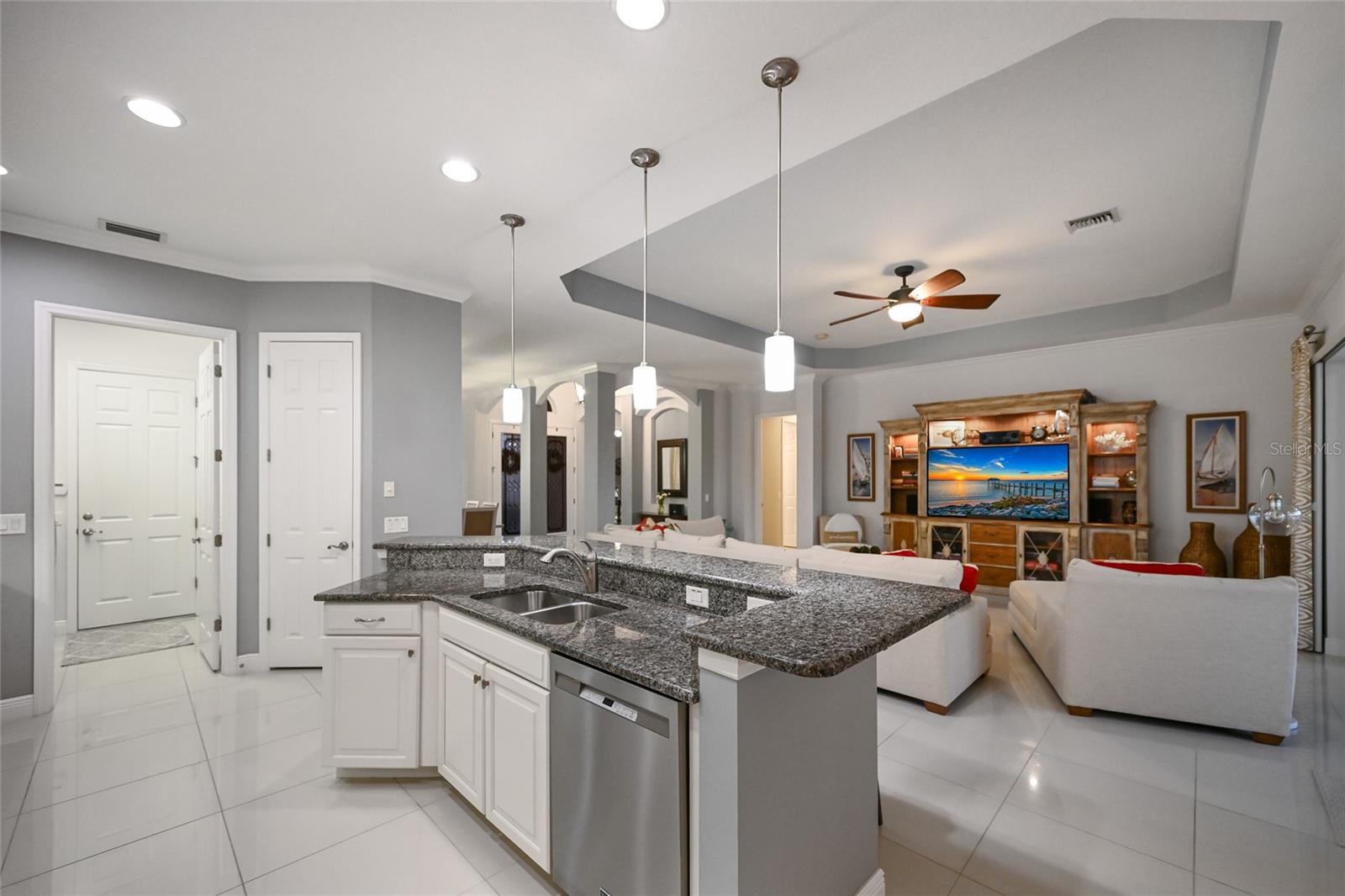 HARBOUR WALK - Residential