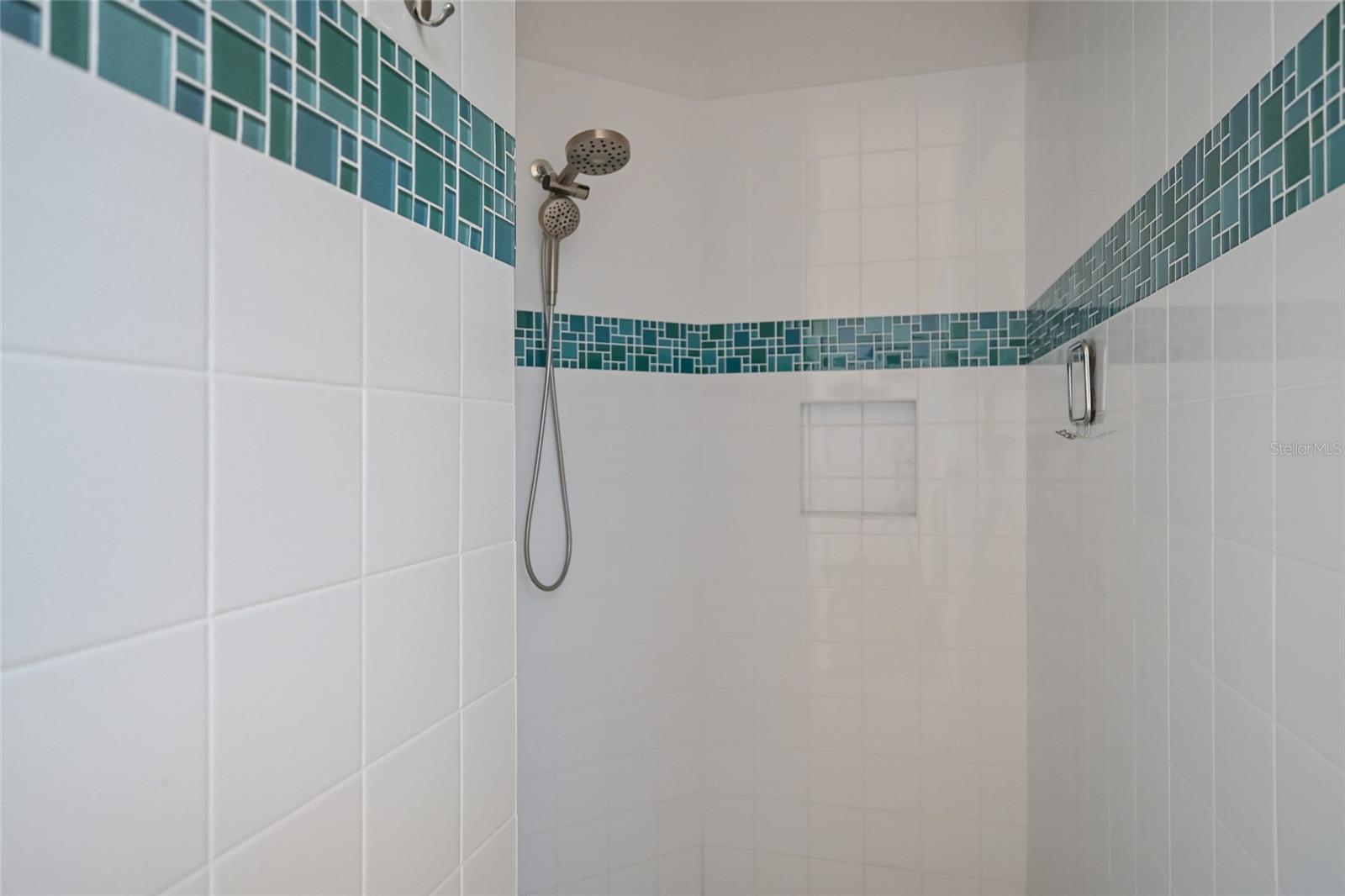 HARBOUR WALK - Residential