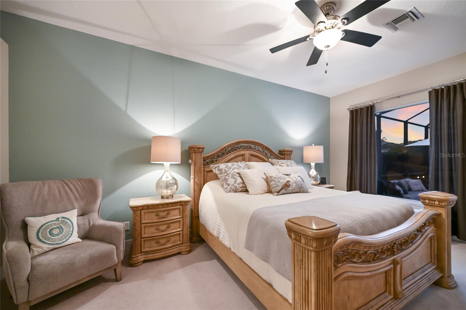 HARBOUR WALK - Residential