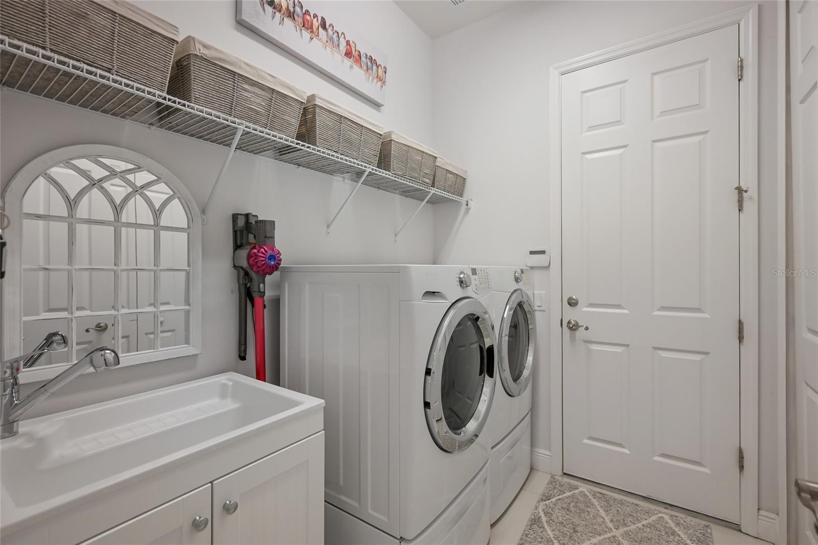 HARBOUR WALK - Residential